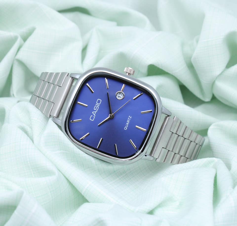 Classic Square Dial Men’s Stainless Steel Watch